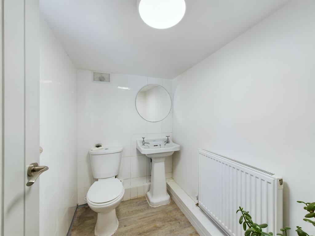 Ground Floor W.C