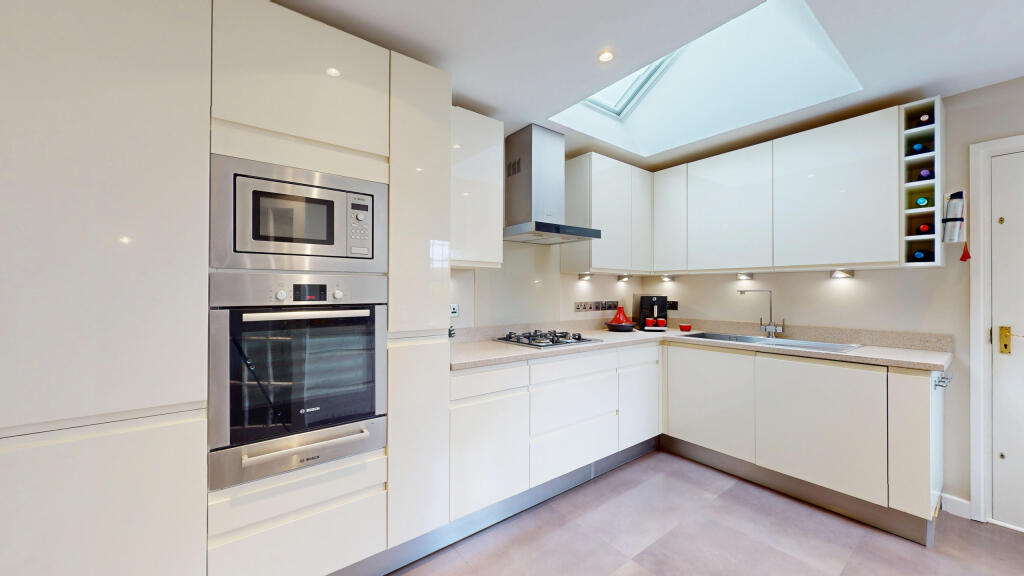 49A-The-Crescent-05122025_141639