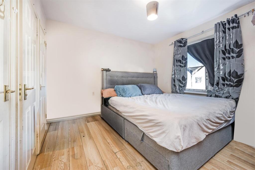 53758 Hi res (3).jpg