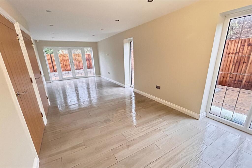 Dining/Family room