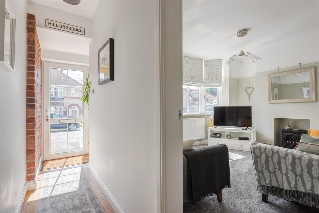 31CotswoldRoad(Interior)-2.jpg