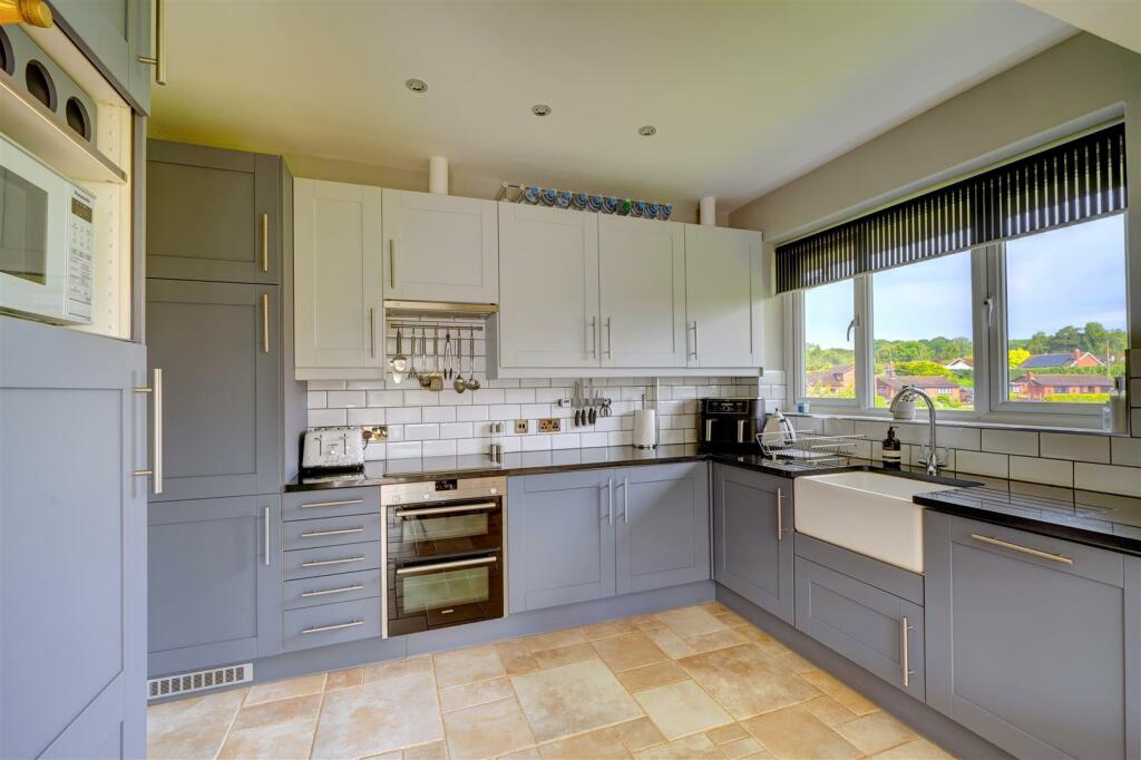 Waters Edge (21).jpg