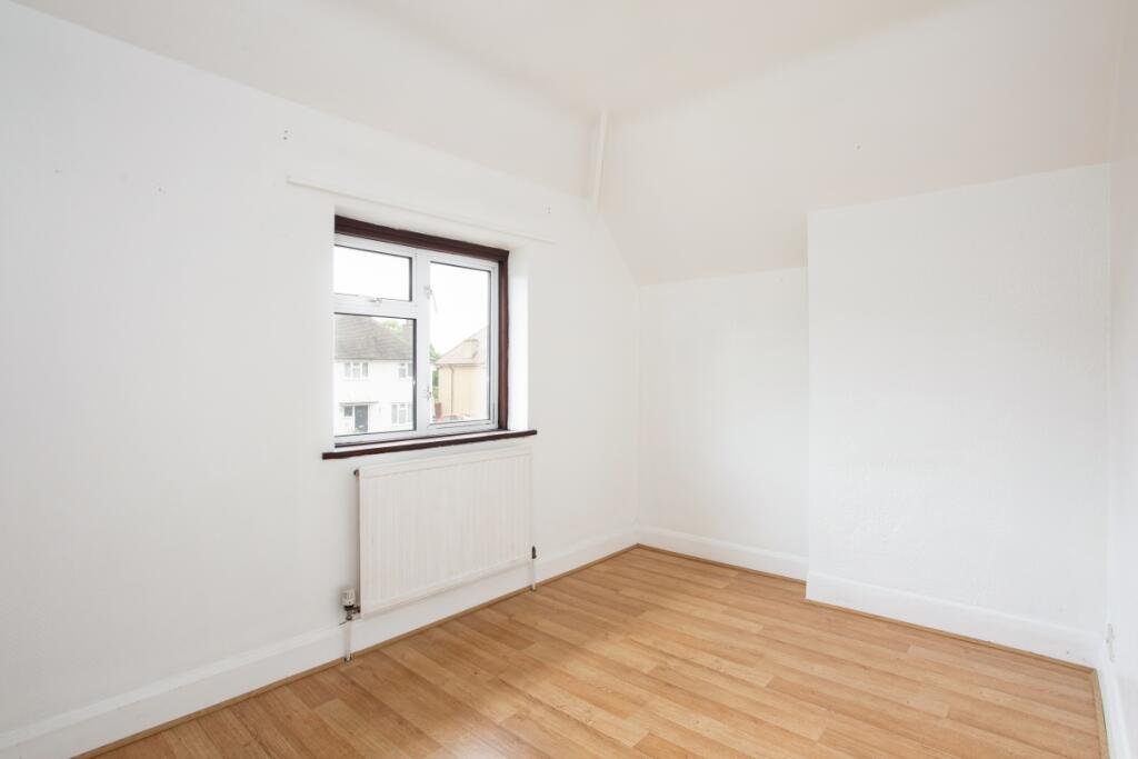 6 Fotherley Road ...