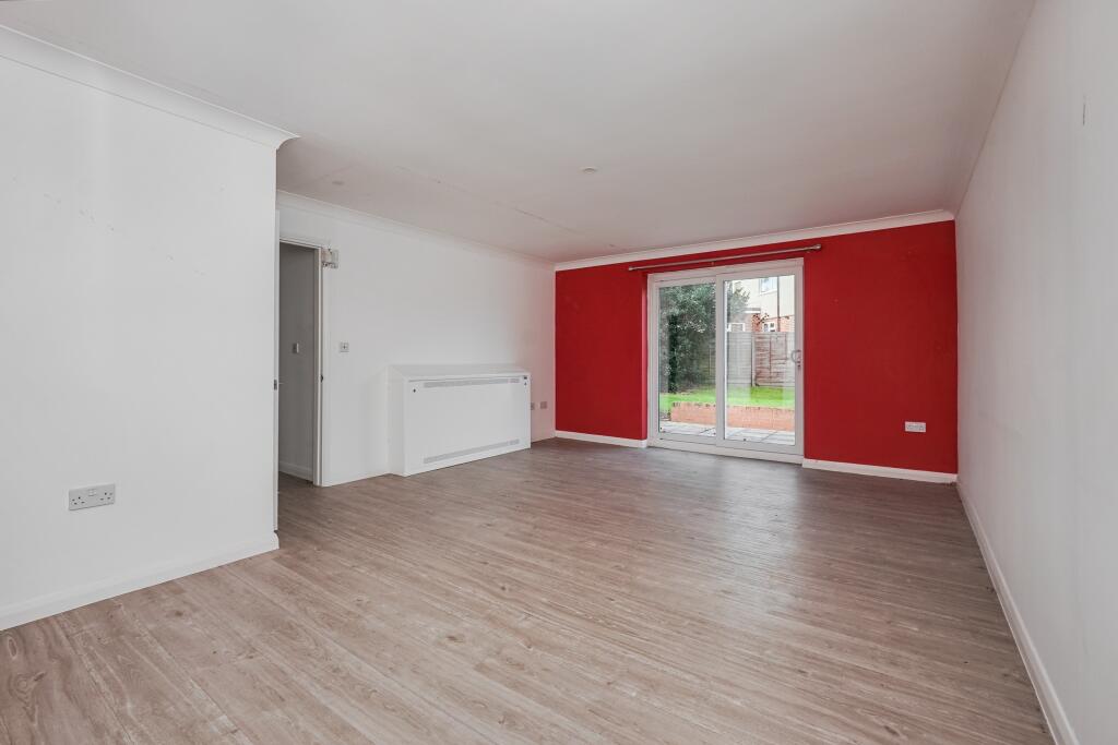 3 The Close, Cockering Road, Canterbury, CT1 3UZ