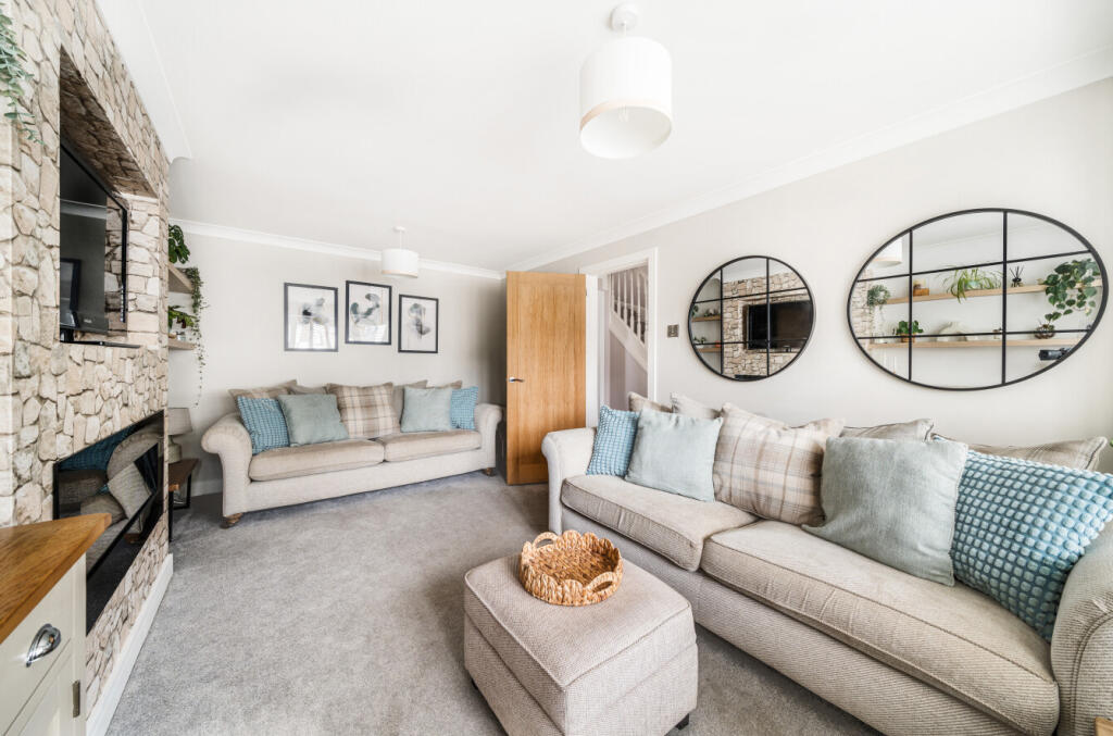 1302998-21-68402d...