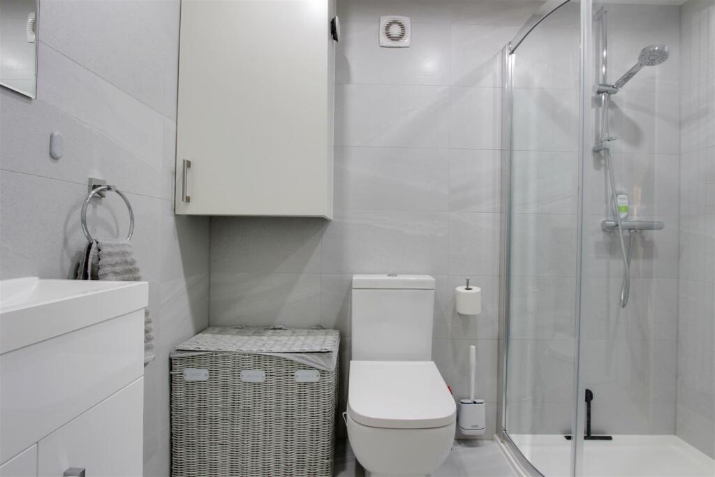 IMG_6266-IMG_6268 b2.jpg