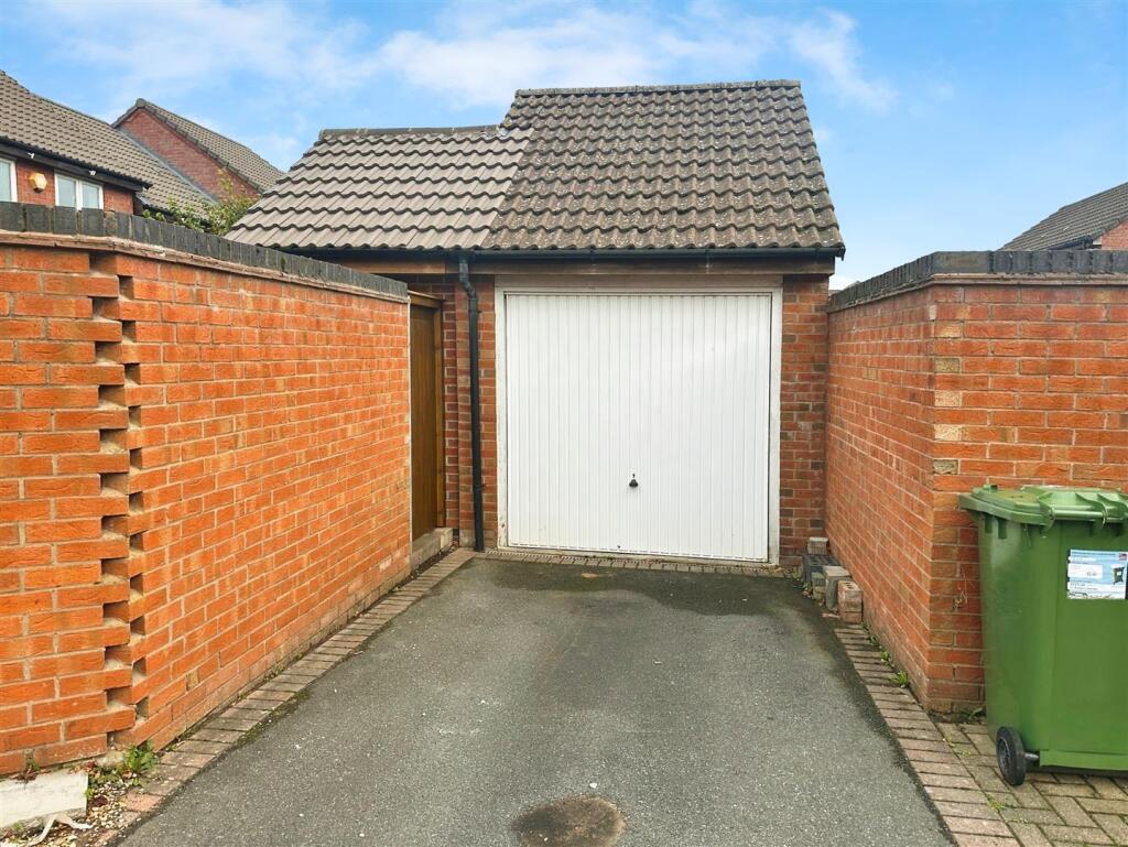 4b2eb580--471C-9BC4-397A4ED78CFD-29618-0000290CAAF