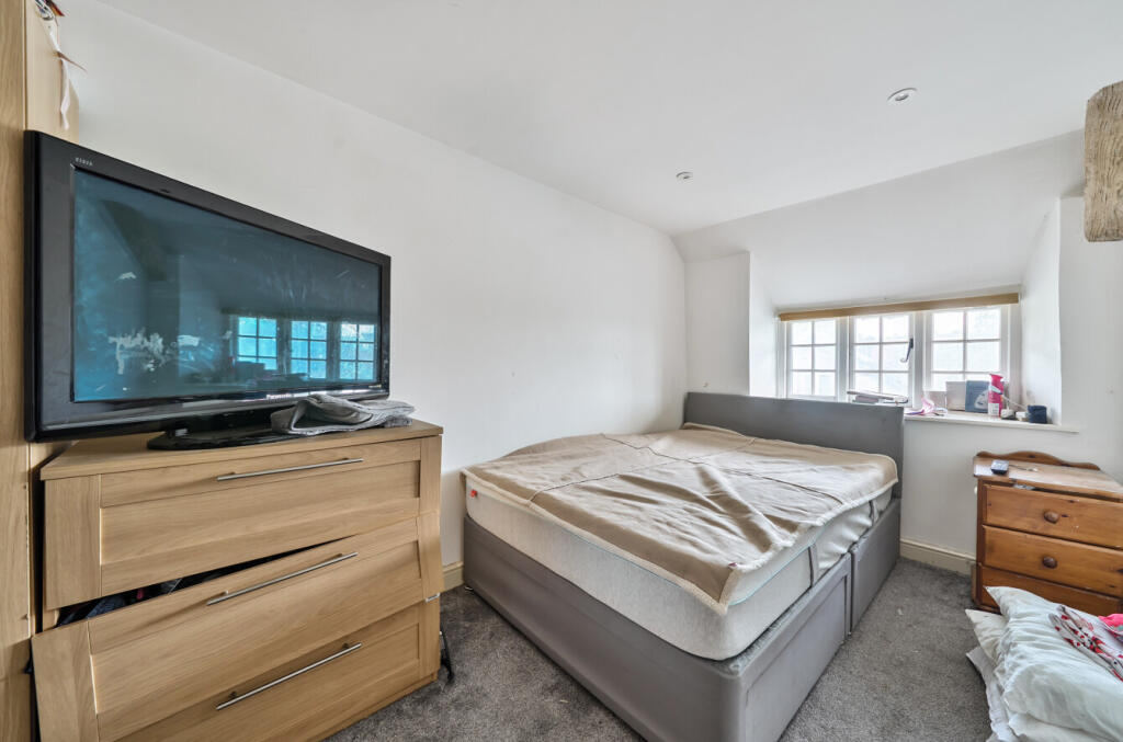 1296573-3-6839c3f...