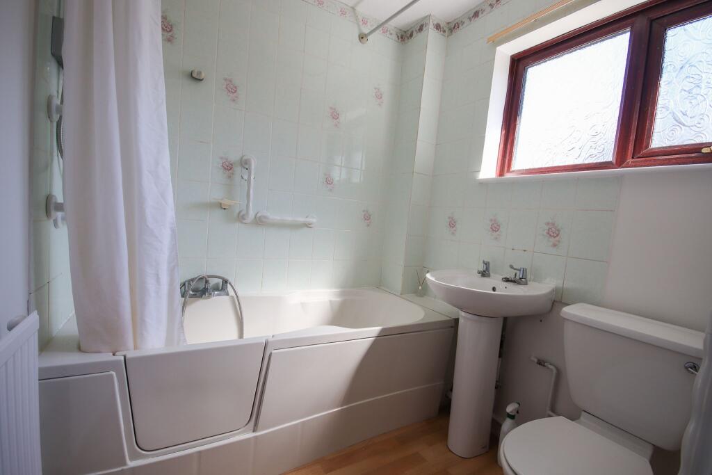 Ground Floor Bathroom