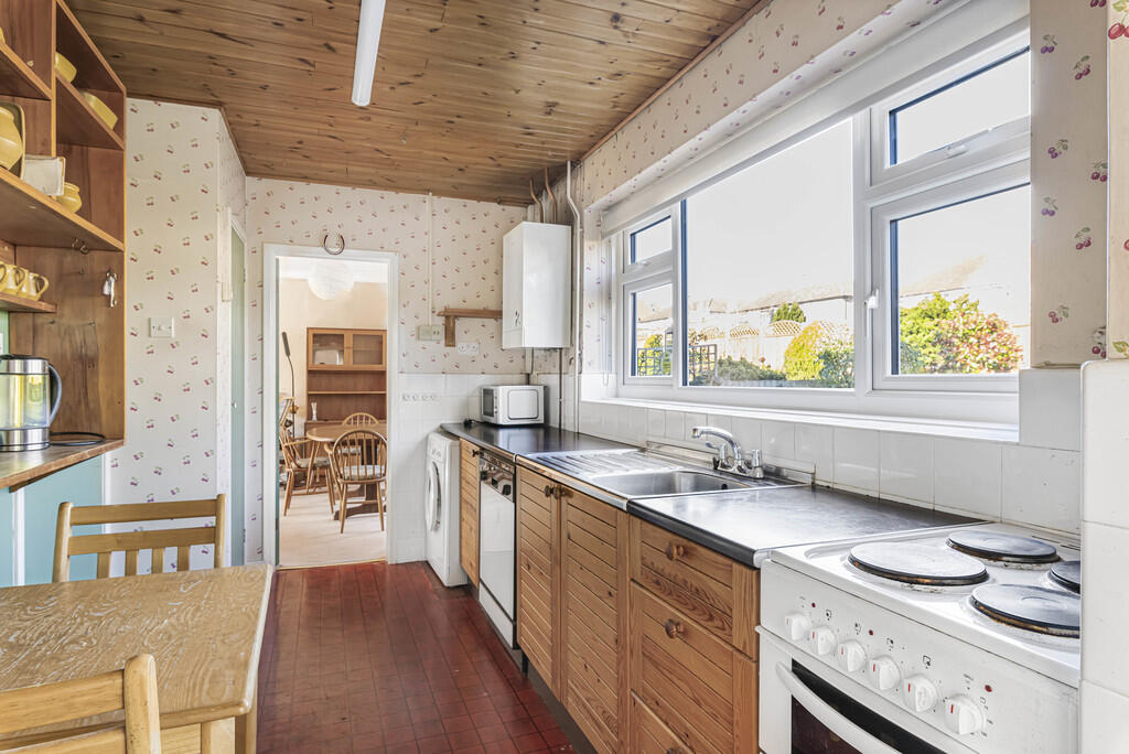 Kitchen (2)