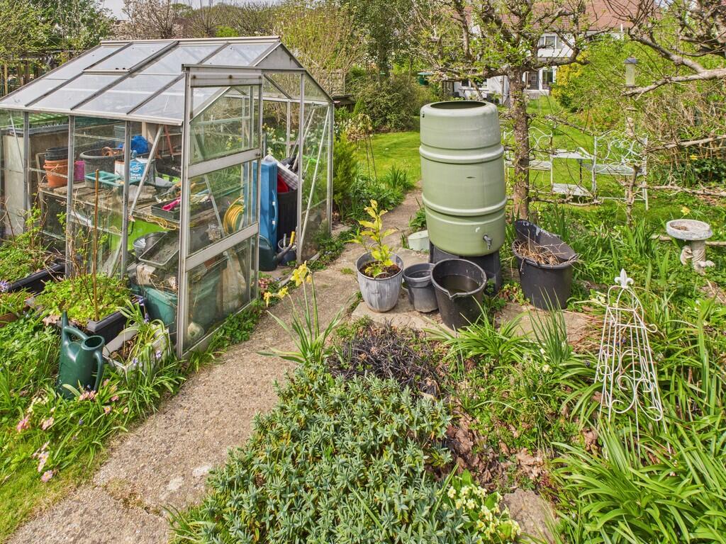 CAM05068G0-PR0014...