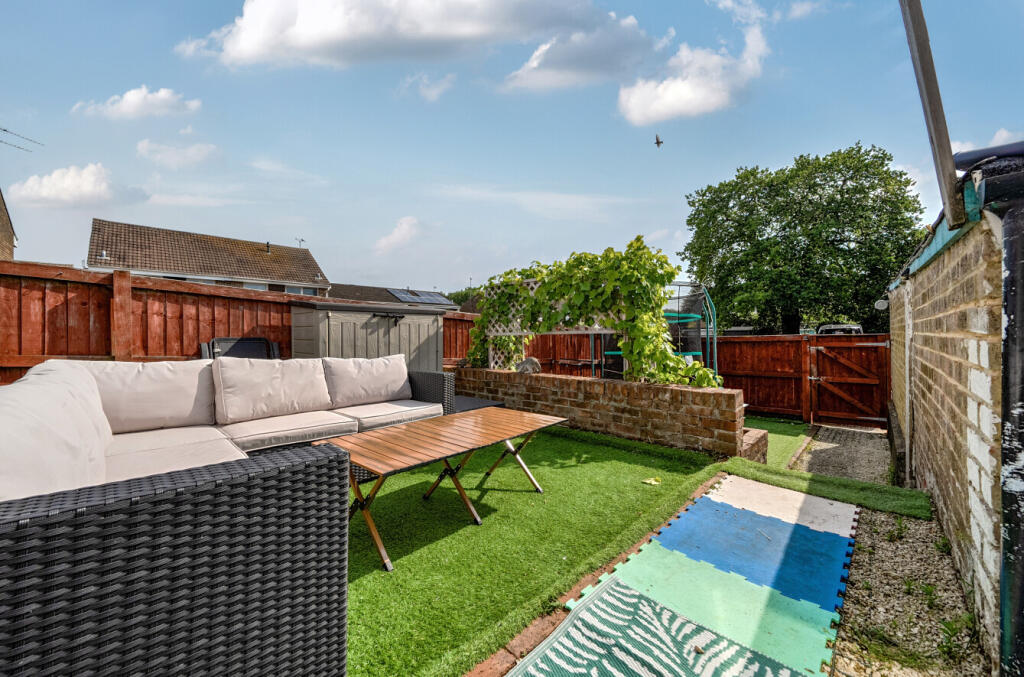 130496410684bec5b6b0d6