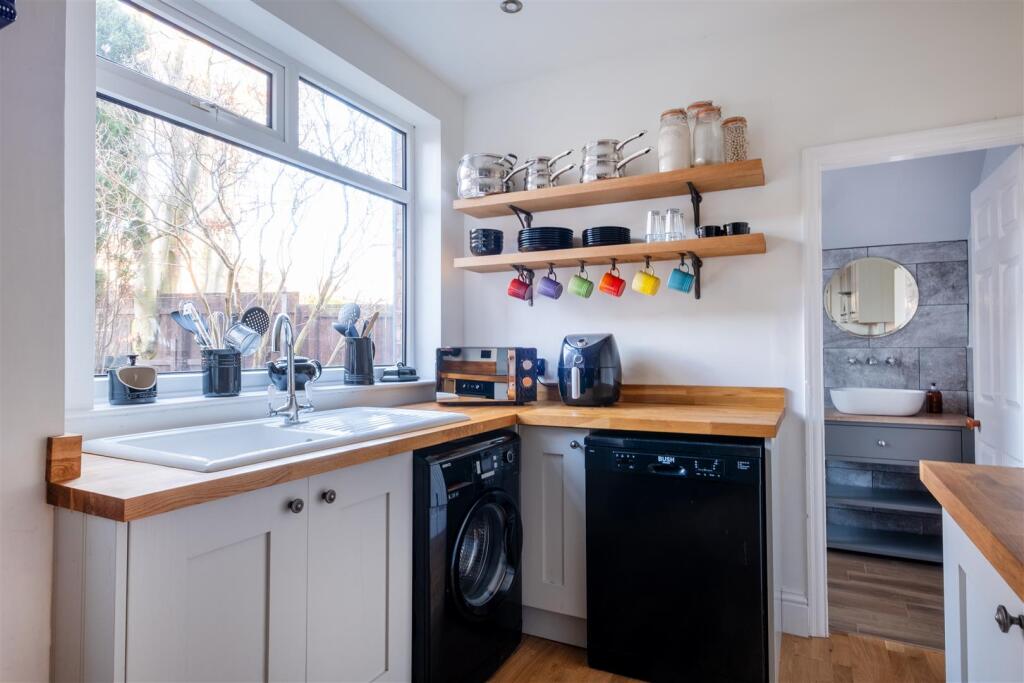 42 Redcar Road-16.jpg