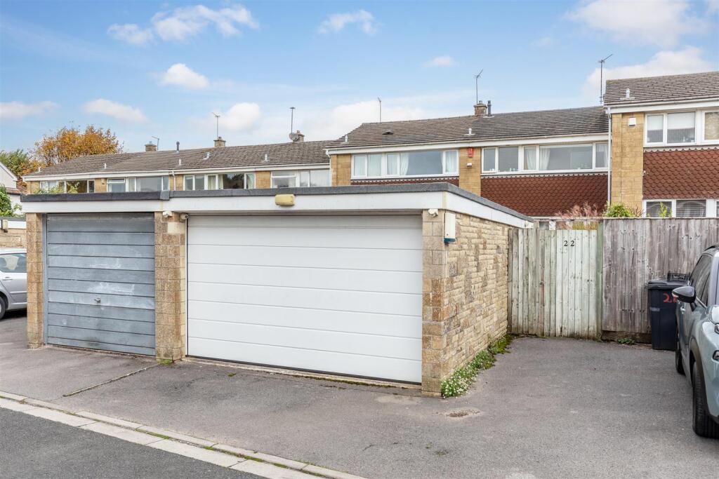 Lawrence Grove, Henleaze Garage.jpg