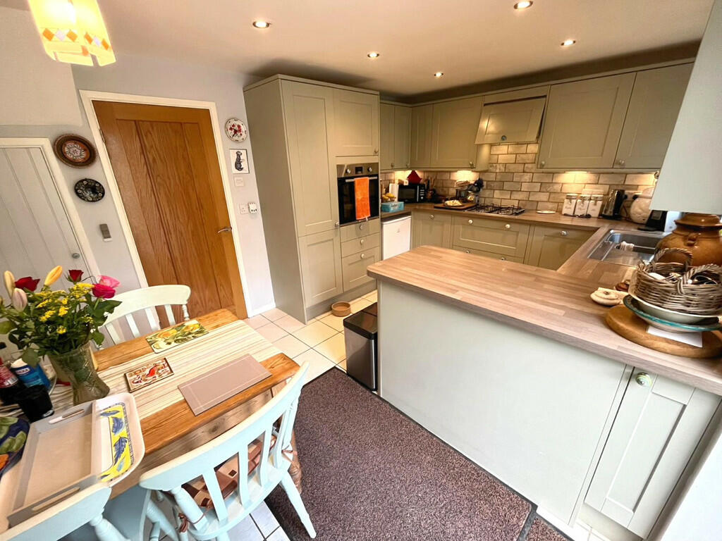 Kitchen from fren...