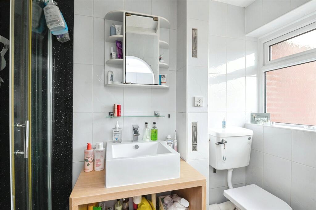 Ensuite Bathroom