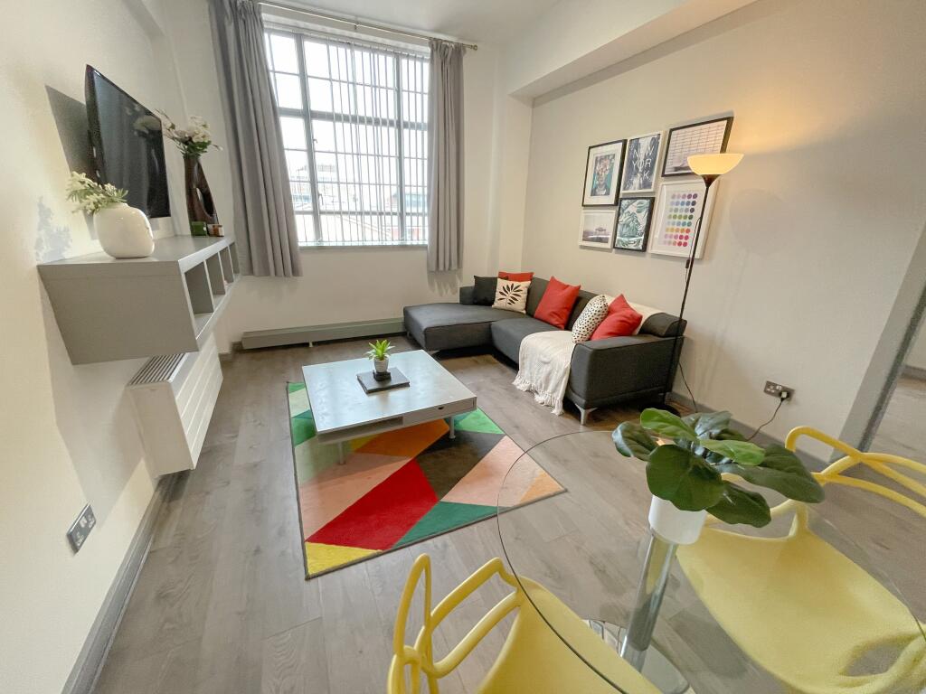 Flat 320, 15 Hatton 