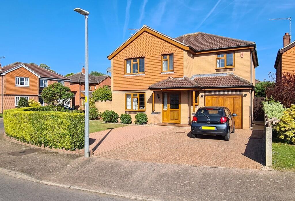 34 Long Barrow Dr...