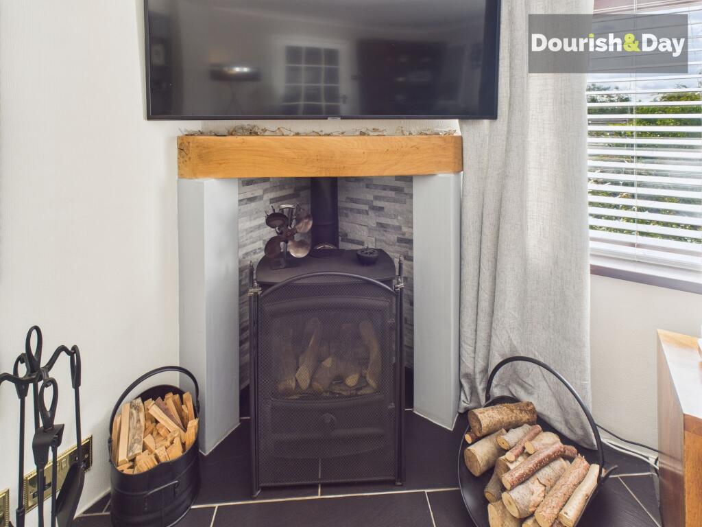 Lounge Fireplace