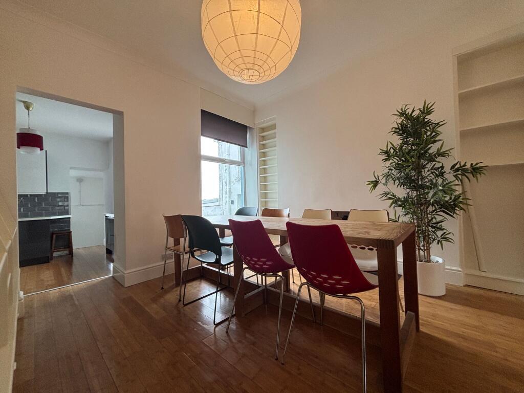 Lounge/Diner