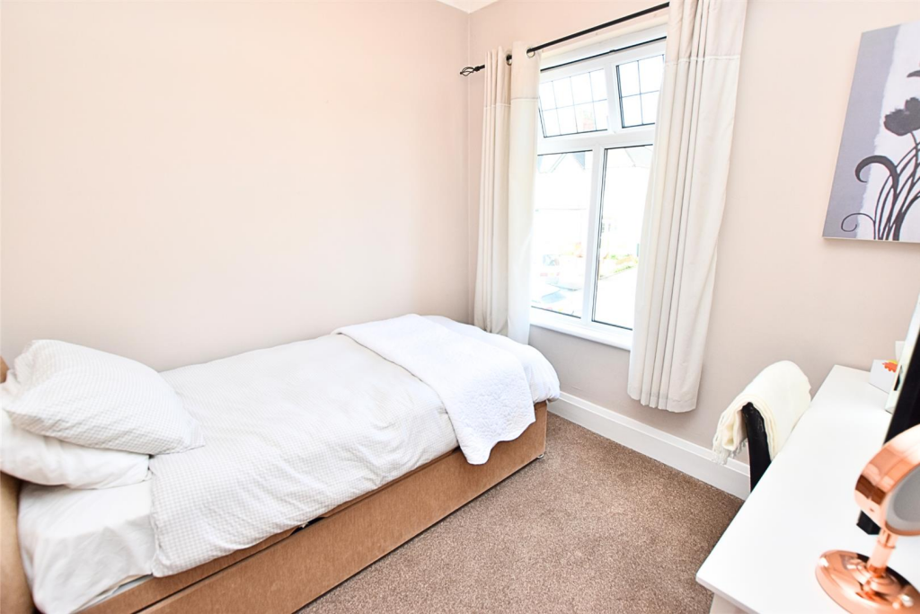 BEDROOM 3 (FRONT)
