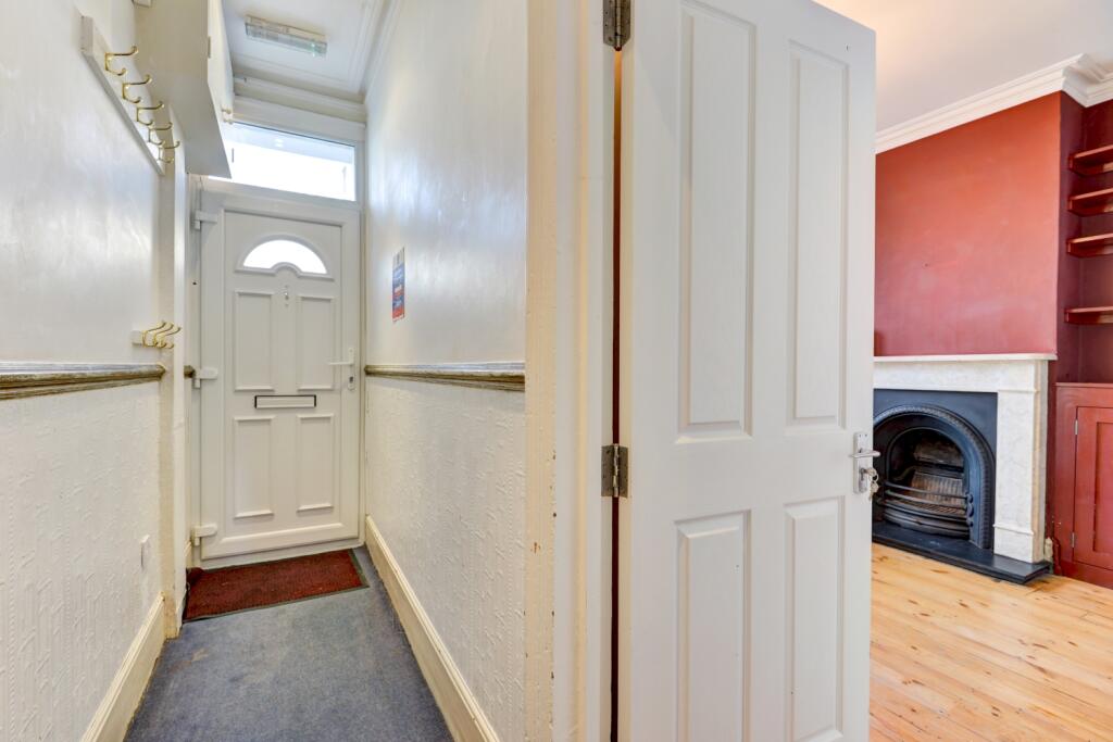 103 Whippingham Road Front Entrance