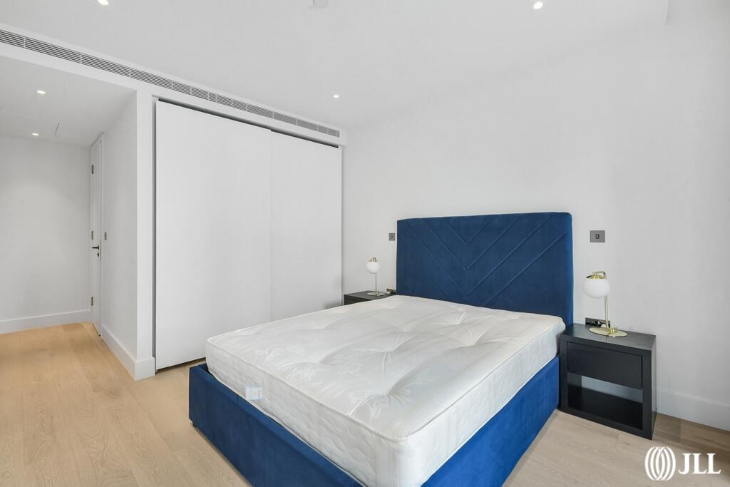Cassini Apartments 