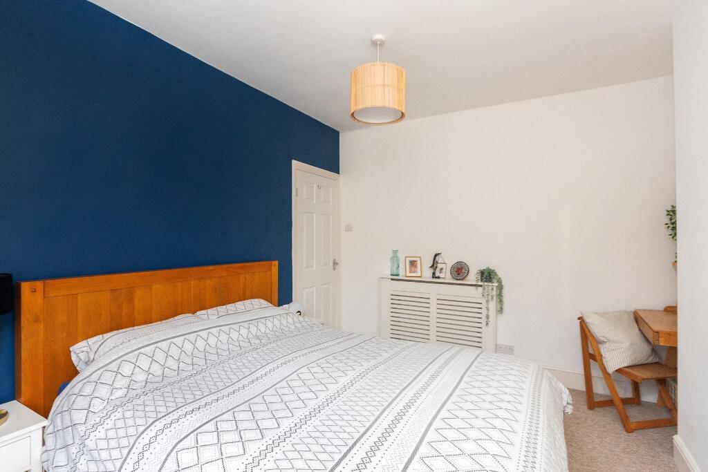 1A1R6BR - Bedroom A.jpg