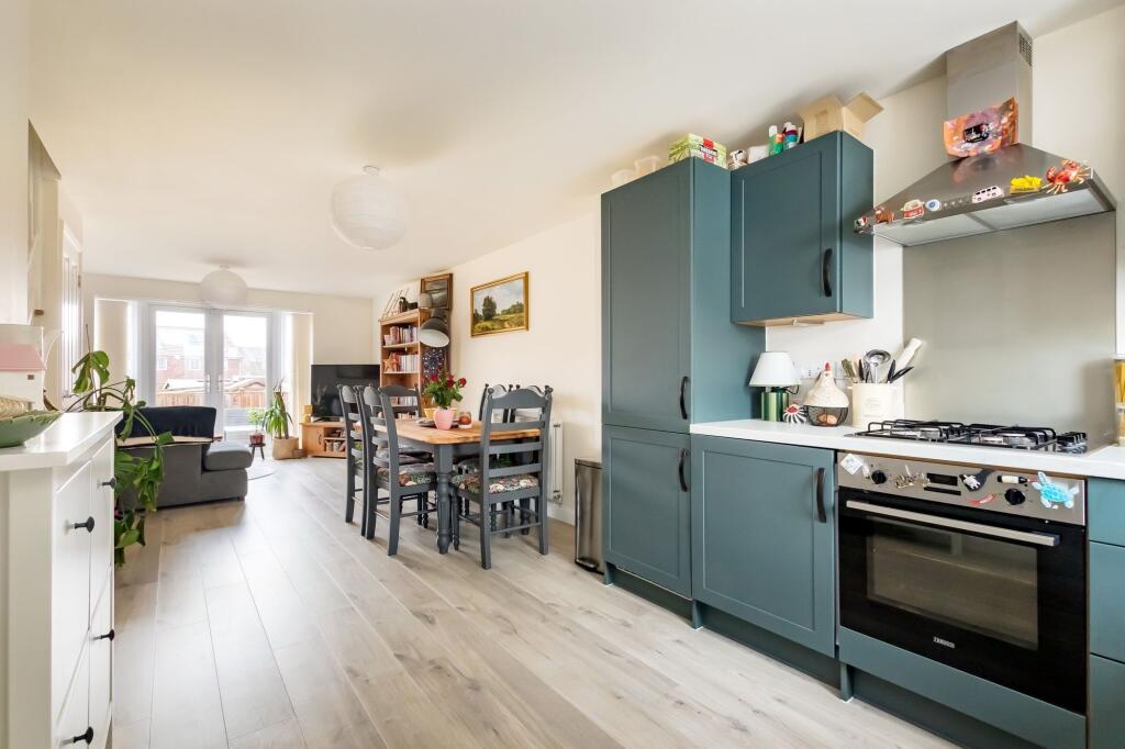 Kitchen/Diner/Lounge