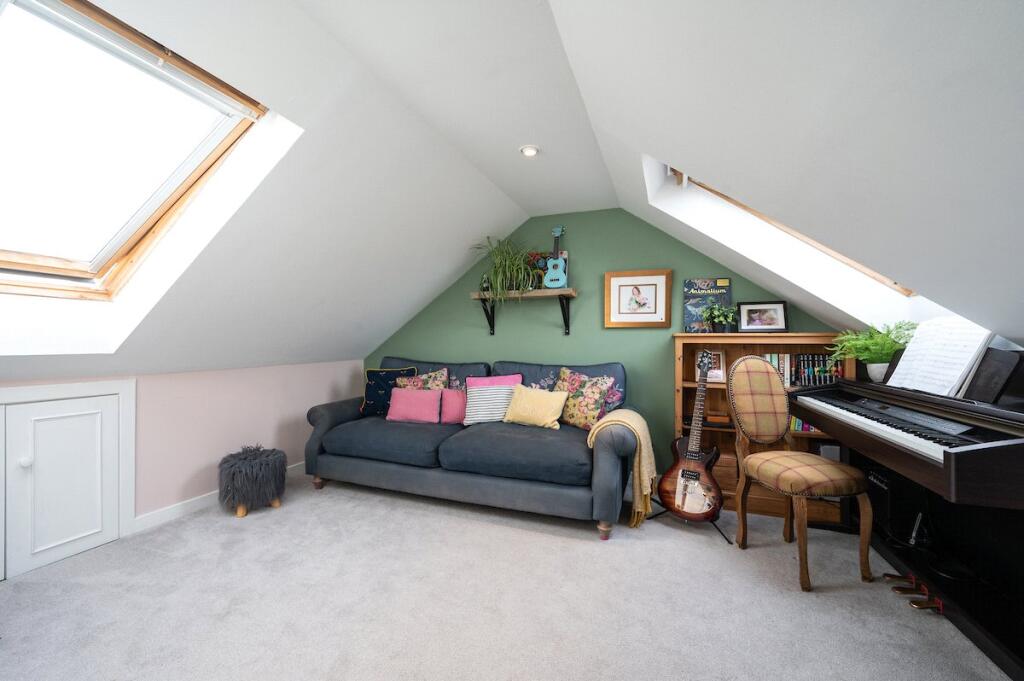 Double Bedroom