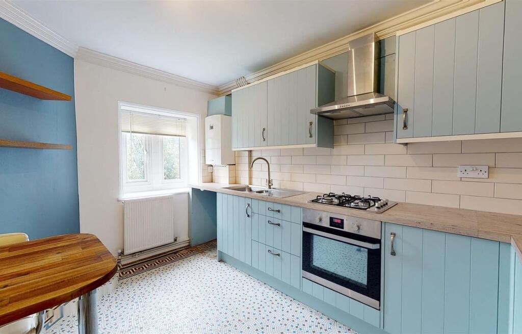 Picture 5