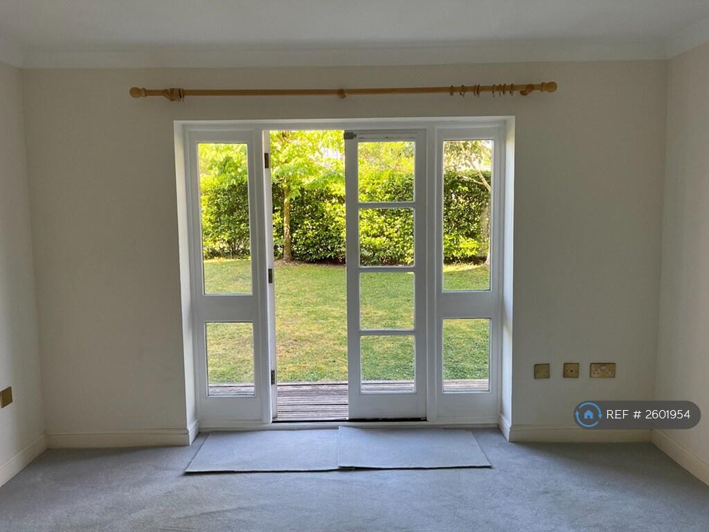 Lounge Double Doors
