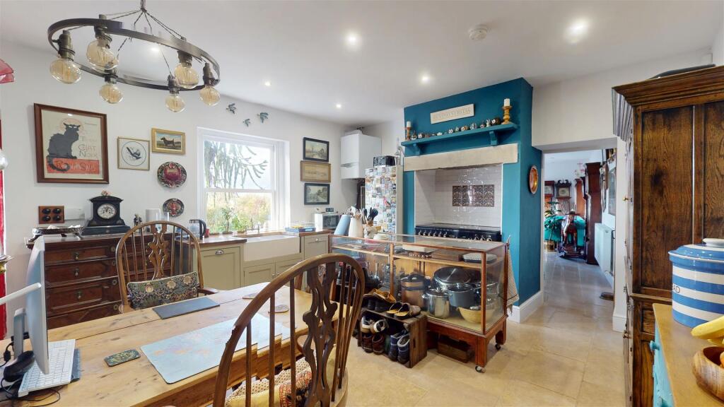 Dining Kitchen