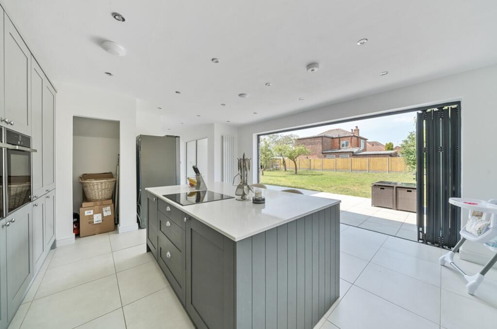 1306754-19-684c58f0dc440