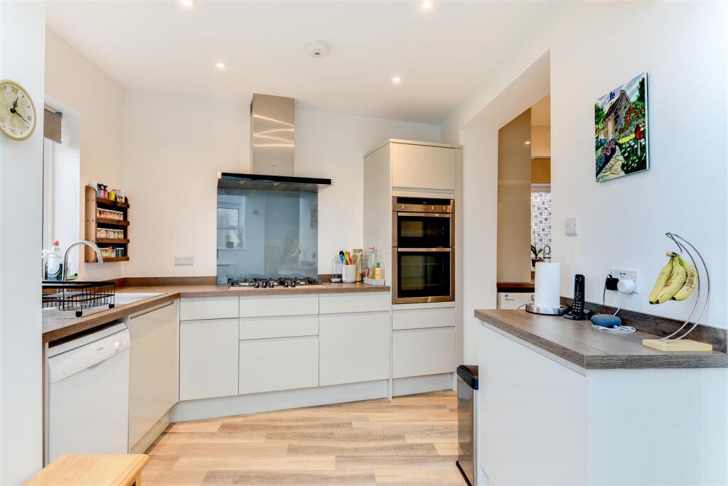 104Neville-17.jpg