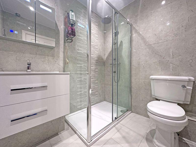 Ensuite Shower Room