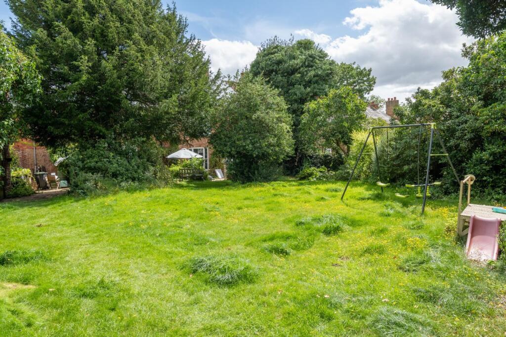 Latcham Dowling 33 Horslow Street Potton_MATTHEW P