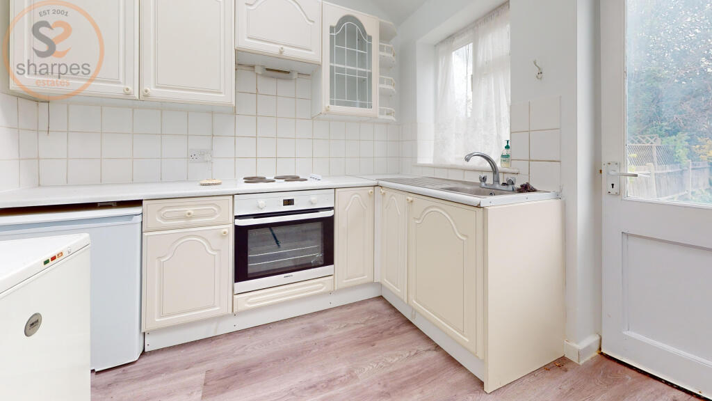 14-Beech-Grove-Kitchen