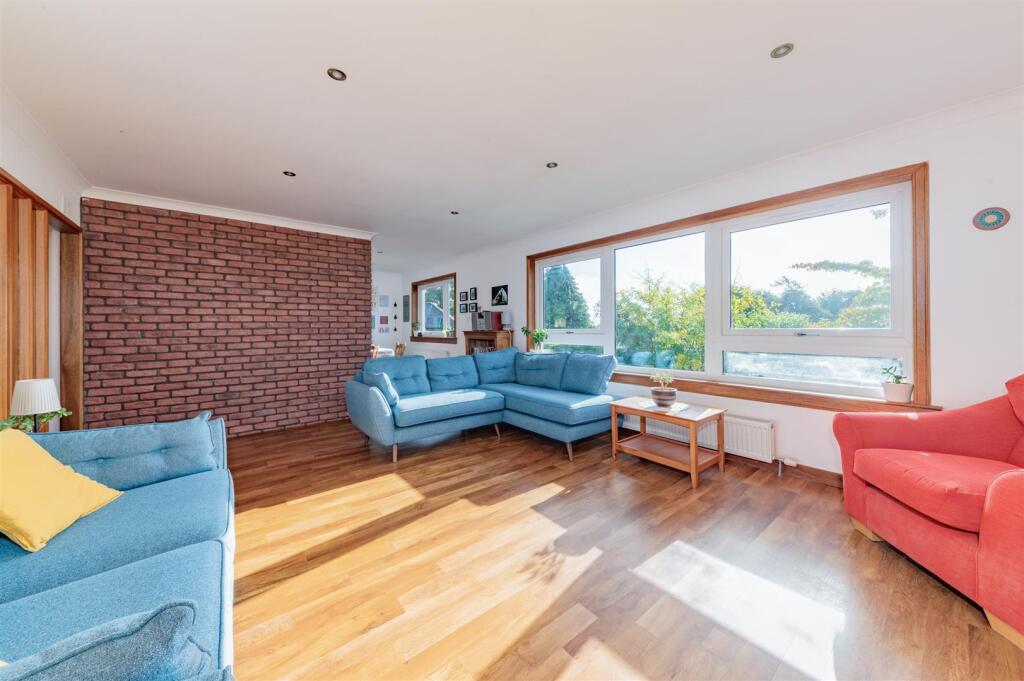 20 The Logan Liff-7.JPG