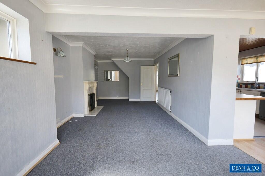 Lounge/Family Area