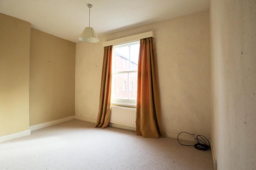 Bedroom 2.jpg
