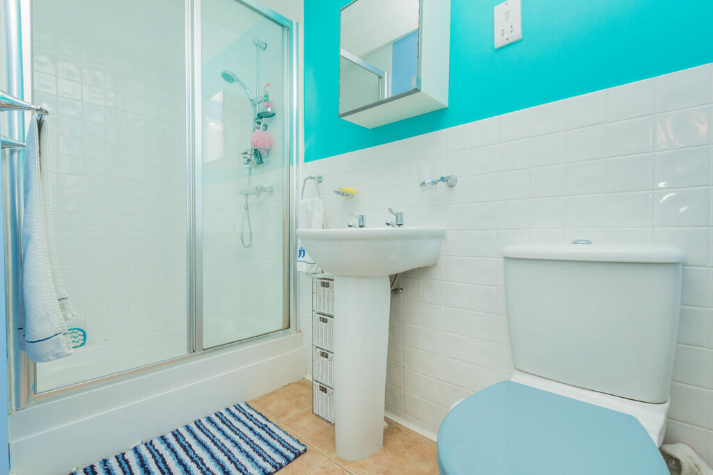 En Suite Shower R...