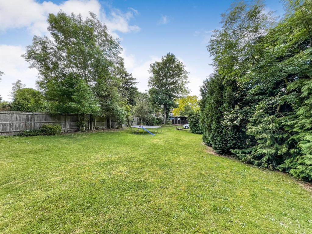 Communal garden.jpg