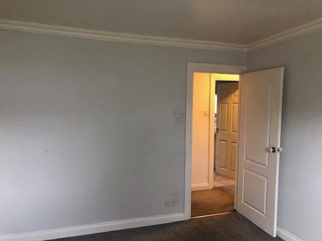 Master bedroom2.jpg