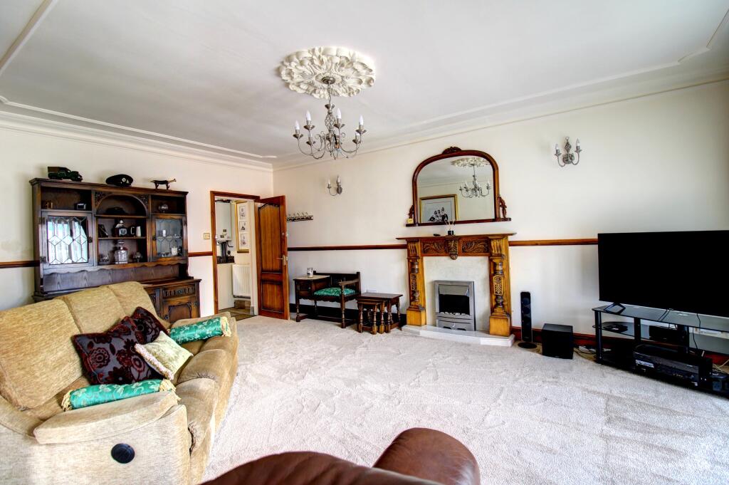 Rear Lounge (alt view)