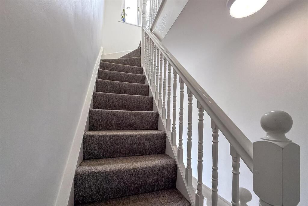228LondonRoad-10.jpg