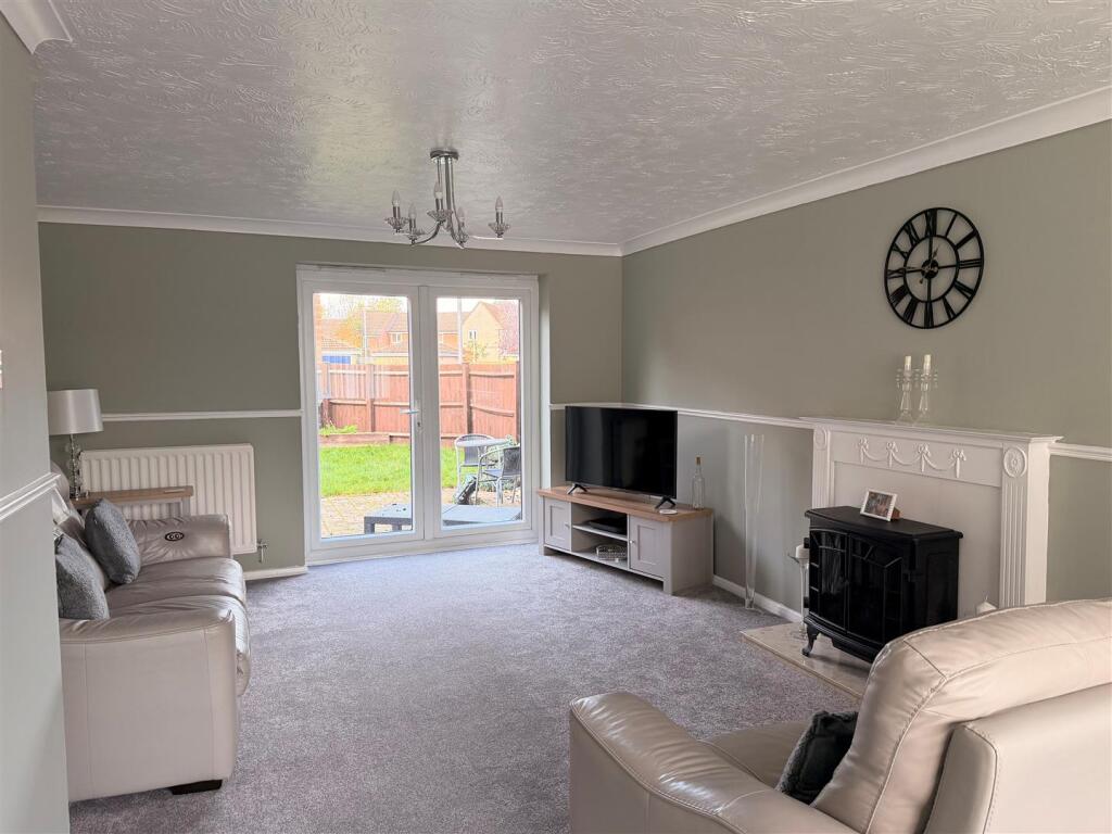 sitting room.jpg