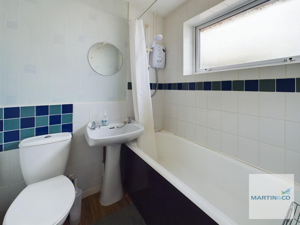 CAM03663G0-PR0120...