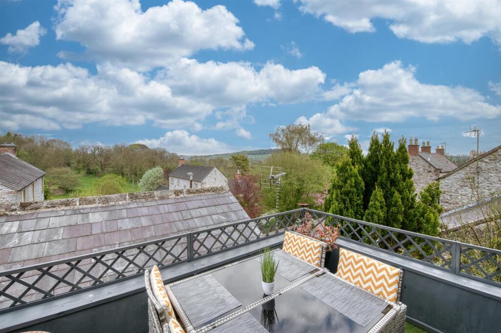 Terrace and rooftop views.jpg
