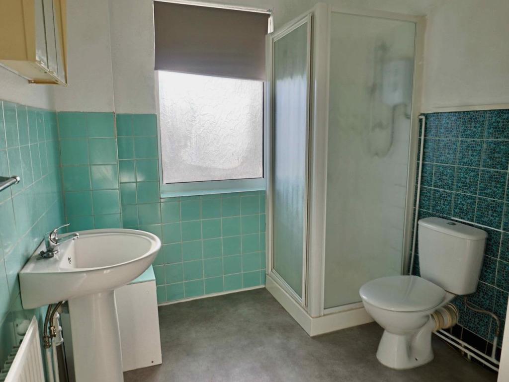bath1.jpg